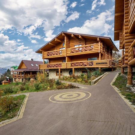 Ferienwohnung Коло Хорса Slawske Exterior foto