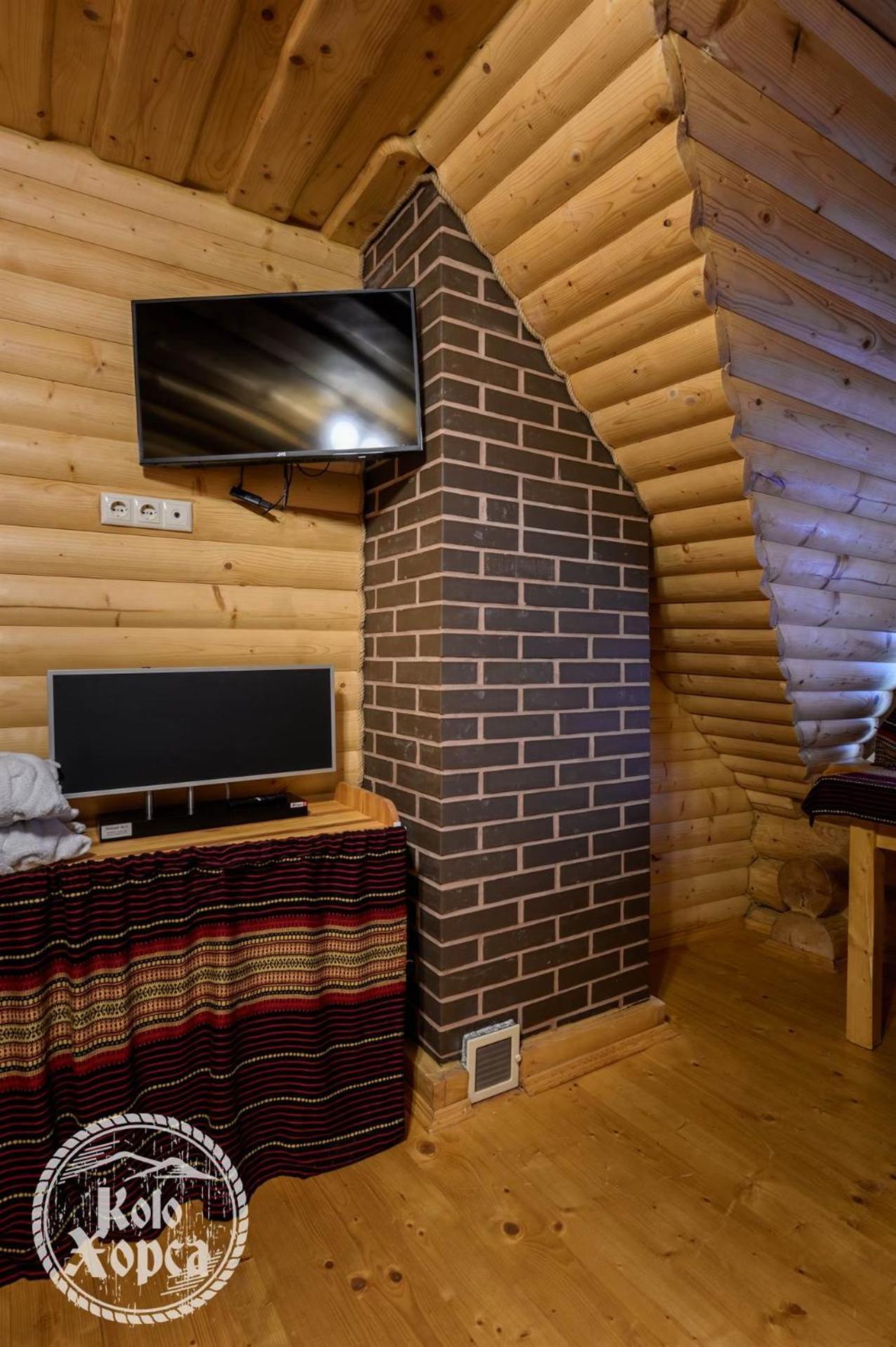 Ferienwohnung Коло Хорса Slawske Exterior foto